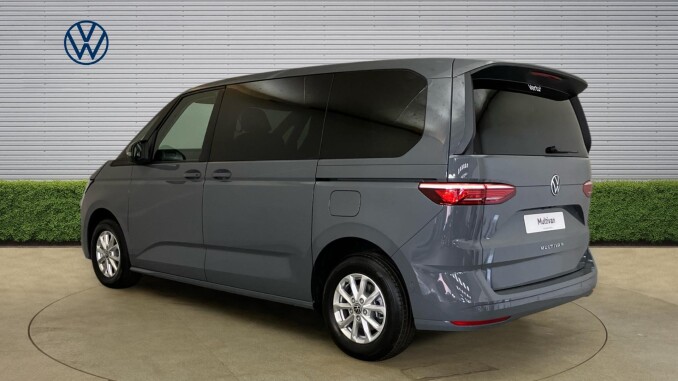 Volkswagen Multivan 2.0 TDI Life 5dr DSG Diesel Estate - Image 3